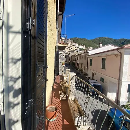 La Casa Di Peppe E Lucia Poggio Bustone