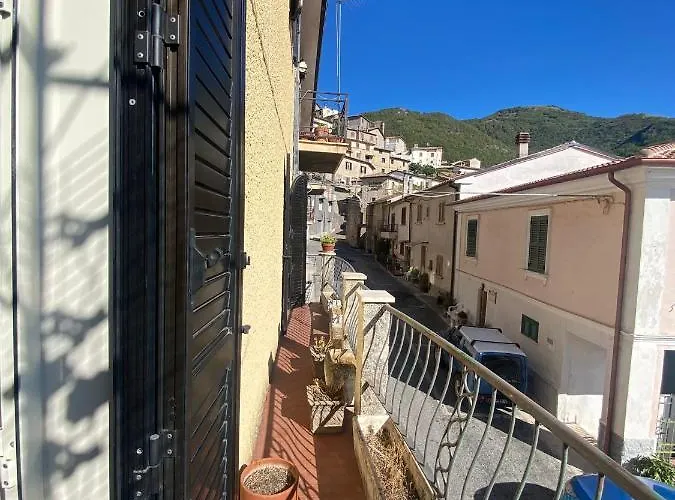 La Casa Di Peppe E Lucia Poggio Bustone